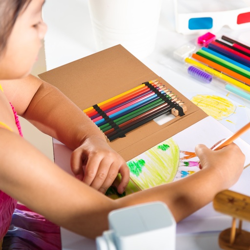 LL8393 - Collage 12 Pencil Drawing Set - 6.jpg
