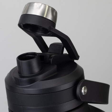 TR126170 - Grizzly Vacuum Bottle - 2L - 3.jpg