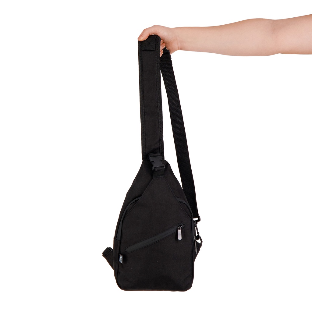 LL7047 - Sling RPET Travel Bag - 10.jpg