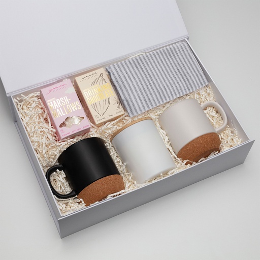 LL8233 - The Warm Welcome - 2.jpg