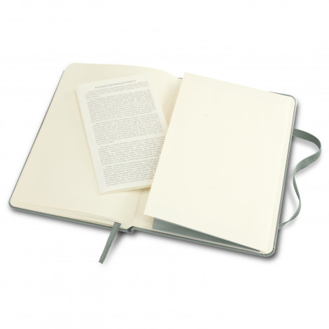TR117222 - Moleskine Classic Hard Cover Notebook - Medium - 11.jpg