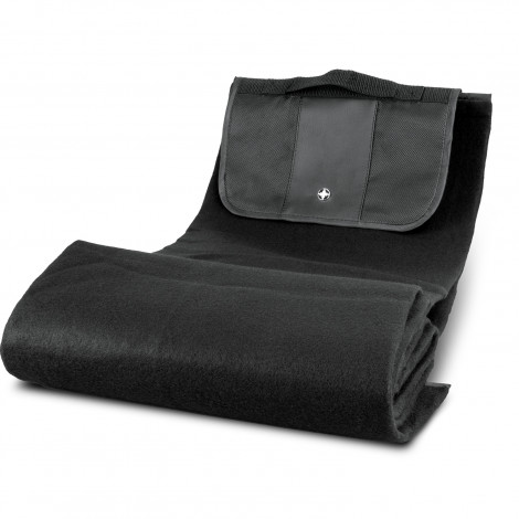 TR121125 - Swiss Peak Picnic Blanket - 3.jpg