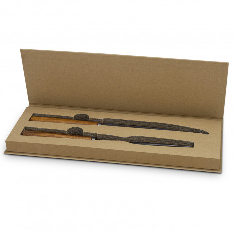 TR122318 - Keepsake Carving Set - 3.jpg