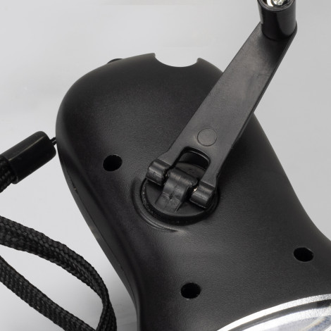 TR125373 - Dynamo Solar Torch - 6.jpg