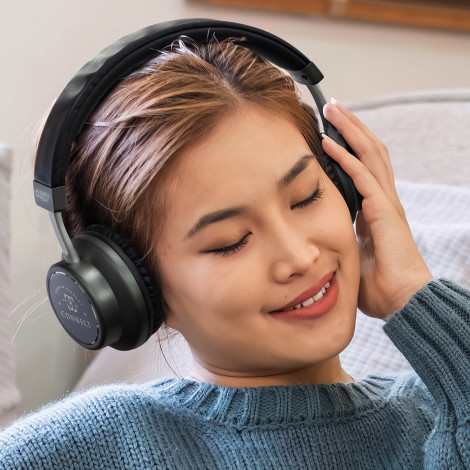 TR125279 - Swiss Peak Wireless Headphone V3 - 8.jpg