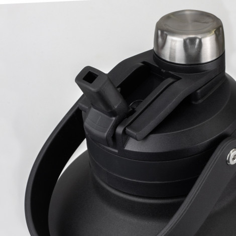 TR126170 - Grizzly Vacuum Bottle - 2L - 5.jpg