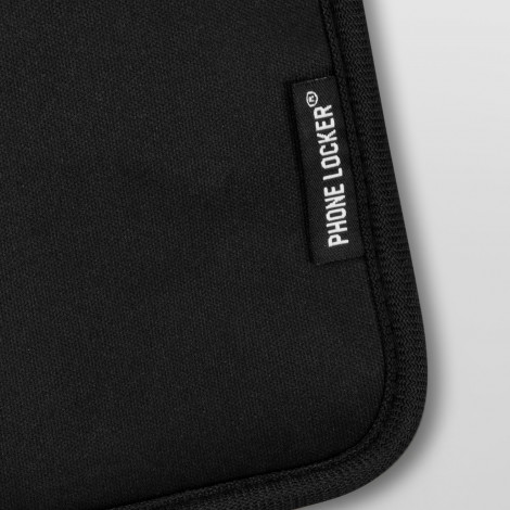 TR127022 - PhoneLocker Lockable Phone Pouch - 4.jpg