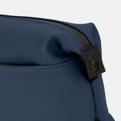 TR129114 - ARCHER Soft-Touch Toiletry Bag - 8.jpg