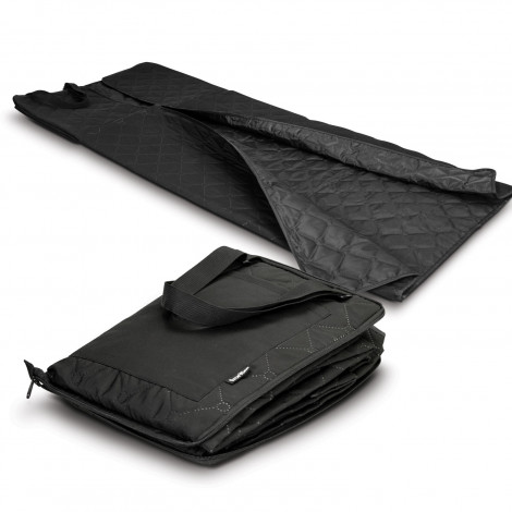 TR129380 - Frontier Fraser Picnic Blanket - 4.jpg