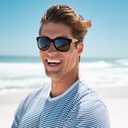 LL4562 - Bamboo Sunglasses - 8.jpg