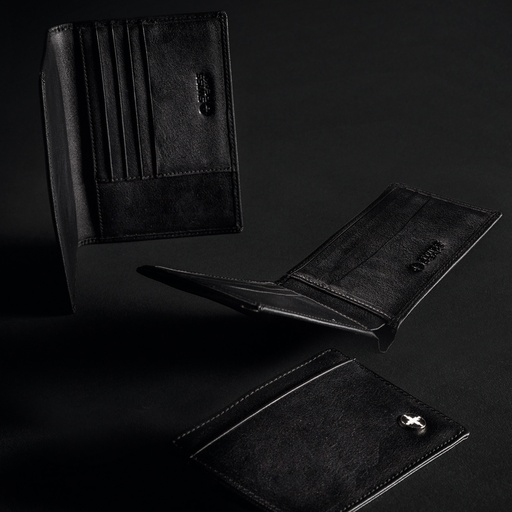 TR120862 - Swiss Peak Anti-Skimming Wallet - 4.jpg