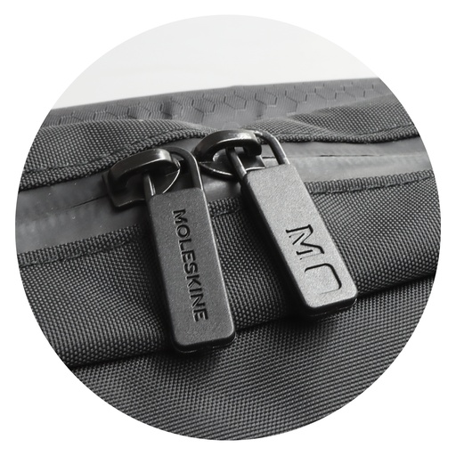 TR120902 - Moleskine Metro Slim Backpack - 4.jpg