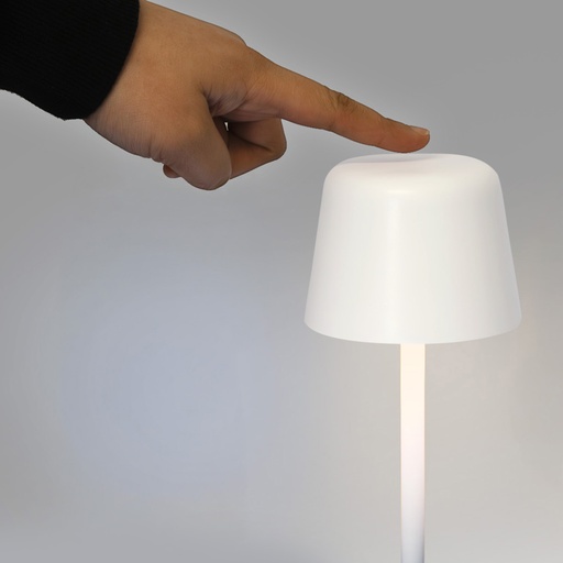 TR129643 - Ember Rechargeable Table Lamp - 8.jpg